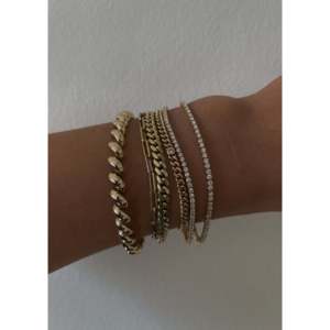 Pulsera de tenis clásica Diana de oro amarillo de 2.90 quilates, elegante accesorio de moda - Product Image 3