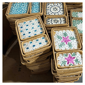 Plateau en rotin bohème en nacre, tissé à la main, incrustation de coquillages, non toxique, écologique, emballage cadeau pour l'affichage en boutique, Vietnam - Product Image 2