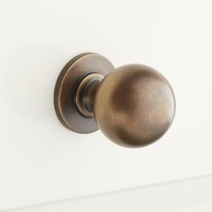 Kenop pintu logam perangkat keras furnitur Solid terlaris di seluruh dunia untuk kabinet dapur, Laci dari kenop kerajinan tangan <span class=keywords><strong>India</strong></span>
