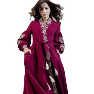 Nuevo Vestido de Novia Ucraniano Largo hasta el Suelo con Bordado Floral, Diseño Personalizable, Top de Tela Tejida de Manga Larga, Colección 2026 - Product Image 1