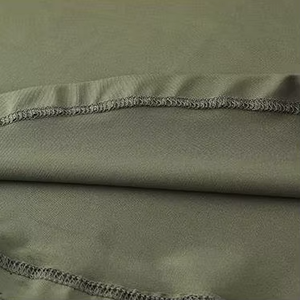 2024 moda 180gsm cuello redondo en blanco entrenamiento al aire libre camisa de manga larga transpirable de secado rápido Slim Fit sólido hombres camisa de manga larga - Product Image 4