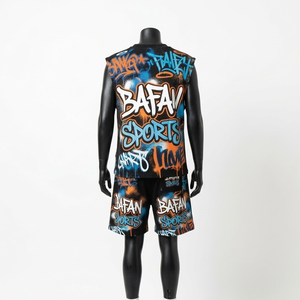 Ensemble de t-shirts sans manches pour femmes, 160 GSM, polyester de qualité supérieure, maille noire, motif graffiti, logo personnalisé par sublimation - Product Image 6