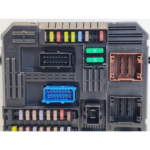 Porte-fusibles et unité de commande du calculateur OPEL Crossland Series (X) 9819851280 LES (EB2ADT) essence 1199 (17>) - Product Image 5