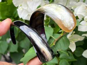 Bijoux en corne de buffle naturelle bracelet manchette en corne bijoux de mode de créateur de style vintage purement artisanal - Product Image 5