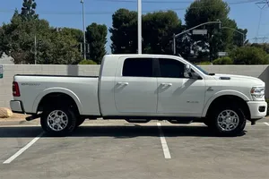 แรม 2500 ลารามี ปี 2022 - Product Image 3