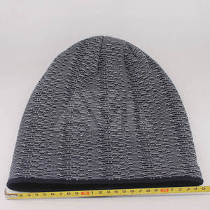 หมวกบีนนี่ผู้ชายแบบสั่งทำ น้ำหนักเบา ดีไซน์ใหม่ สำหรับฤดูหนาว ขายส่ง ผ้าทั่วไป ปรับขนาดได้ คุณภาพสูง - Product Image 5