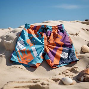 Pantalones cortos de playa de línea de rayas personalizados Pantalones cortos de sublimación ligeros Pantalones cortos de playa de verano de cintura con cordón para hombres - Product Image 5