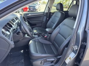 CLEAN <strong>Used</strong> 2020 Volkswagen <strong>Golf</strong> <strong>TSI</strong>