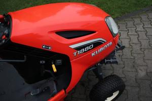 Tracteur de jardin à essence Kubota T1880 18 CV, durable, pour l'aménagement paysager et l'usage résidentiel, fourni directement par l'usine - Product Image 5