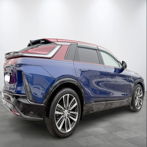 Cadillac 2024, el más vendido, con paquete tecnológico Panoramic, tracción total, en oferta, con garantía, 388 kW, 528 HP, SUV - Product Image 3