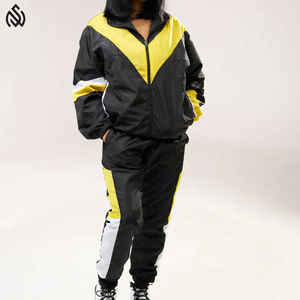 Conjunto de chaqueta con forro polar sólido con capucha de invierno de dos piezas de fabricación personalizada OEM chándal cortavientos de poliéster con cremallera - Product Image 2