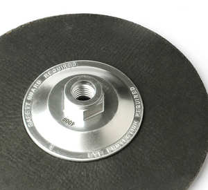 <span class=keywords><strong>Meule</strong></span> diamantée <span class=keywords><strong>à</strong></span> coupelle céramique économique de 7 po / 180 mm pour le meulage des bords de béton, la préparation des surfaces et la réduction des rayures - Product Image 4