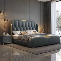 Ensemble de meubles de chambre à coucher en teck massif de luxe, style européen moderne, avec revêtement en cuir personnalisable et capitonné, 2 tables de chevet