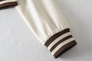 Veste universitaire pour femme de qualité supérieure, coupe ample, streetwear tendance, imperméable, respirante, doublure en polaire teinte, logo personnalisé - Product Image 5