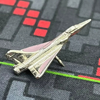 Pin de Solapa Personalizable de Metal 3D, Aleación de Zinc, Ecológico, Resistente al Agua, Sin Plomo, con LED Intermitente, Estilo Avión