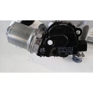 Moteur d'essuie-glace avant TOYOTA Yaris Cross Series (20>) 85110-K0120 M15A-FXE - Product Image 3