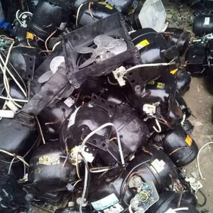 Chatarra de Compresores de Aire Acondicionado y Refrigeradores de Alto Valor al por Mayor, Disponible a Granel para Reciclaje y Compradores Industriales - Product Image 1