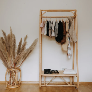 ราวแขวนผ้าแบบตั้งพื้น ราวแขวนเสื้อผ้าแบบตั้งพื้น ทำจากไม้ธรรมชาติ หวาย ราวแขวนเสื้อผ้าแบบปรับแต่งขนาดได้ หวายธรรมชาติ - Product Image 3