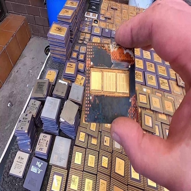 Good Performance Motherboard Recycling Ceramic Cpu Scrap for Gold Recovery E-Waste Extract Gold Machine