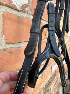 Bride de compétition Rambo Micklem-Noir-Petit cheval (taille Cob) Casque en cuir verni - Product Image 4