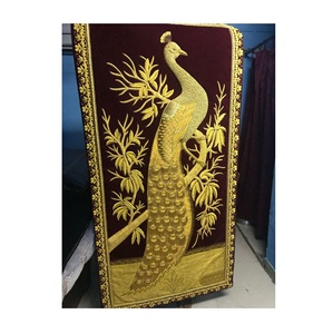 Tapis indien décoratif avec pierres et fils pour les villas, les hôtels et les intérieurs de grands événements prêts pour l'exportation - Product Image 4