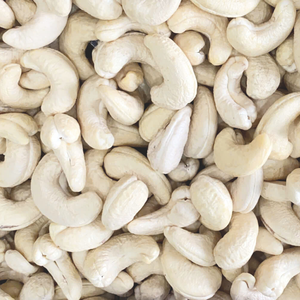 Anacardos de la mejor tarifa, anacardos de Vietnam, anacardos W320 al por mayor exportados a Asia, Oriente Medio y Dubái - Product Image 1