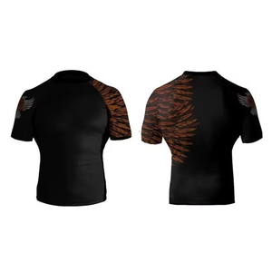 Camiseta de manga corta completamente sublimada de alta calidad sostenible para hombre, Rash Guard, surf, buceo, Rashguard, traje de gimnasio, camiseta de Fitness - Product Image 2