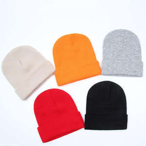 Chapeaux d'hiver classiques de haute qualité avec logo brodé personnalisé, bonnets en tricot, bonnet avec logo personnalisé - Product Image 2