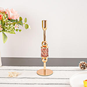 Support à bougie pour la décoration de la maison, élégant porte-bougie en métal adapté aux décorations festives, aux événements et aux soirées chaleureuses - Product Image 5