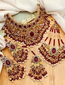 Ensemble Anniversaire Indien Pakistanais de Haute Qualité en Acier Inoxydable, Motifs Classiques Traditionnels, Sculpture Intricate, Richesse Nuptiale - Product Image 2