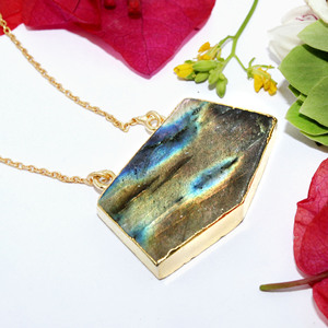 Pendentif en Labradorite Naturelle Galvanoplastie en Or 24K Collier Géométrique Cristal de Guérison Bijoux Pierre de Naissance Cadeau OEM Vente en Gros - Product Image 2