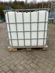 Blue 1000L IBC Plastic Barrel Square Water Container Light Proof Chemical Storage Tank with Metal Cage - Product Image 5