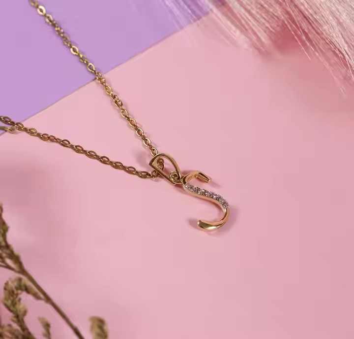 Graceful & Beautiful S-Alphabet Pendant Necklace for Women 18k Rose Gold Stylish Letter Charm Perfect Gift for Her