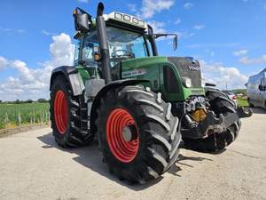 รถแทรกเตอร์ฟีนด์ท 415 วาโร่ คุณภาพสูง กำลังแรง 160 แรงม้า เครื่องยนต์ดีเซล ขับเคลื่อน 4 ล้อ พร้อมระบบส่งกำลังวาโร่ พร้อมจัดส่ง - Product Image 2