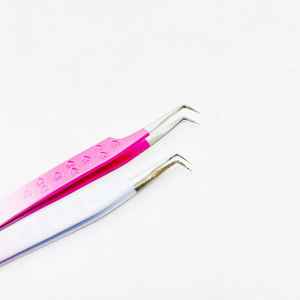 แหนบปลายแหลมสแตนเลสแบบ Private Label 90 องศา ความแม่นยำสูง ทนทาน สีชมพู สำหรับต่อขนตาแบบ Volume - Product Image 5