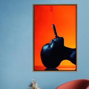 Tableau mural sur toile Femme Noire Audacieuse avec Cigare, Décoration Moderne pour la Maison, TOILE ENCADRÉE DORÉE - Product Image 1