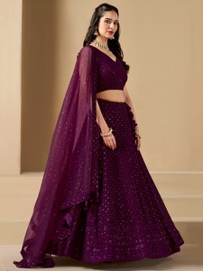 Lehenga Choli Tradicional de Georgette Más Vendido, con Bordado Pesado de Resham y Lentejuelas, de Secado Rápido, Ideal para Fiestas y Ocasiones Festivas - Product Image 6