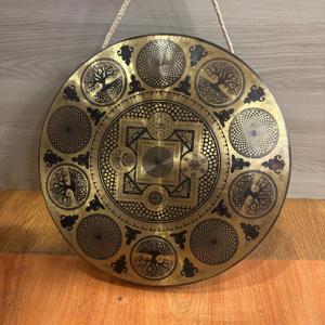 Gong tibétain traditionnel sculpté thème bouddhiste pour Yoga méditation et guérison plaine décoration métal artisanat - Product Image 3