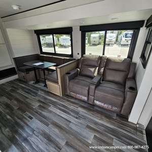 Nouvelle caravane Jayco Jay F-l-i-g-h-t S-l-x 380DQS 2026 prête à la vente - Product Image 5