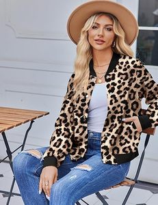 Femmes 2025 automne mode Varsity Bomber veste décontracté boutonné Streetwear avec effet lavé tenues d'école courtes - Product Image 3