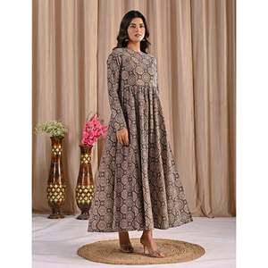 ชุดเดรสอานาร์กาลีผ้าฝ้ายสีเบจพิมพ์ลายด้วยมือแบบปากีสถาน ผ้าจอร์เจตต์สไตล์อินเดีย ซารี ซัลวาร์ คามีซ วิธีการพิมพ์ลายด้วยมือ - Product Image 5