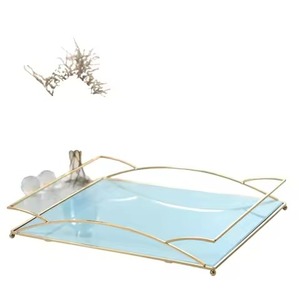 Handmade Leaf Shape Aluminium Metal Tray Custom Serving Platter for Hotel Tabletop Use Decorative Tray by Trusted Manufacturer - Product Image 3