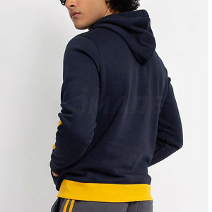 เสื้อฮู้ดดี้ลำลองผู้ชายสีพื้นผ้าโพลีเอสเตอร์/คอตตอน ระบายอากาศ แห้งเร็ว สั่งทำได้ MOQ ต่ำ สำหรับฤดูหนาวปี 2023 - Product Image 5