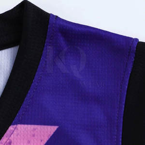 Tenue de basket-ball pour hommes, ensemble complet avec maillot et short, vêtements de sport légers et durables, adaptés aux joueurs jeunes et adultes - Product Image 4