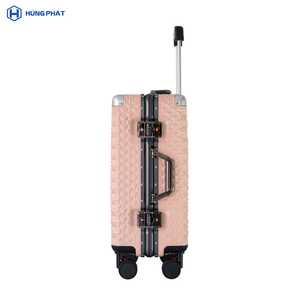 Venta al por mayor de equipaje de mano personalizado suave y resistente PC 6006 modelo maleta conjunto Carro de hierro de aluminio equipaje colgado de fábrica Phat - Product Image 1