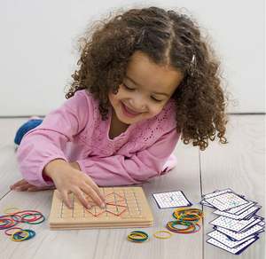 Geoboard de madera Wissen Techus, suministros educativos para niños - Product Image 3