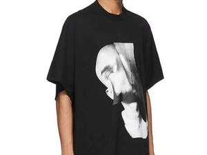 เสื้อยืดผู้ชายลายกราฟิกทันสมัยเสื้อยืดแฟชั่นแนวสตรีทผ้าคอตตอน100% นุ่มใส่สบายเหมาะสำหรับใส่ทุกวันหรือใส่เที่ยวนอกบ้าน - Product Image 2