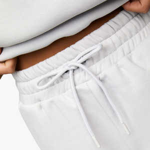 Nouvel arrivage Tenue de sport à manches longues de style moderne Survêtements pour femmes Vêtements d'entraînement sportif Survêtements Dernière conception pour femmes - Product Image 2