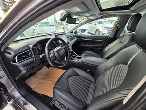 TOYOTA CAMRY HÍBRIDO 2024 USADO, VOLANTE A LA IZQUIERDA/DERECHA, HÍBRIDO SE - Product Image 4