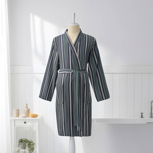 เสื้อคลุมอาบน้ำลายทางสไตล์ตุรกี สีเขียวป่า คิโมโน ผ้าฝ้าย 100% - Product Image 2